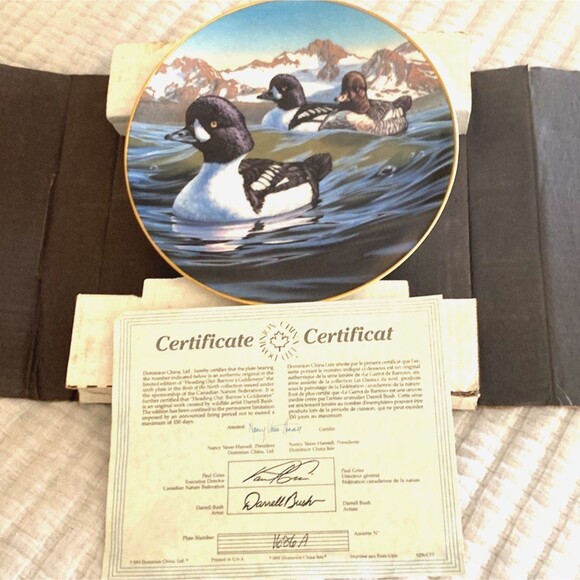 Heading Out: Barrow’s Goldeneyes Vintage Collectors Plate - Picture 2 of 3